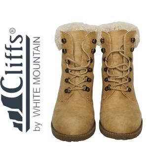 White Mountain Cliffs by Tori Women's Ankle Booties Color- Wheat Size 8.5M